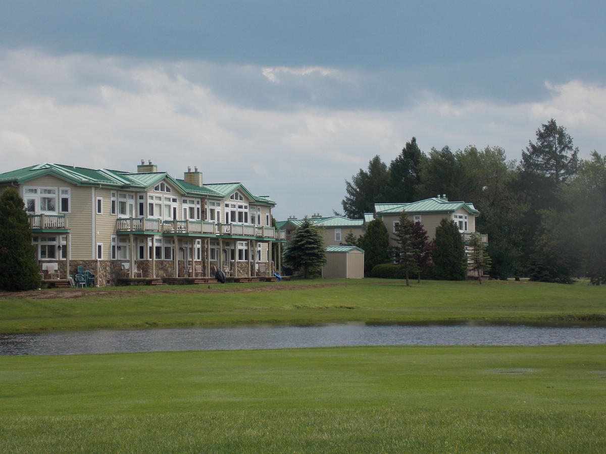 Fairway Suites At The Peak French Creek Kültér fotó
