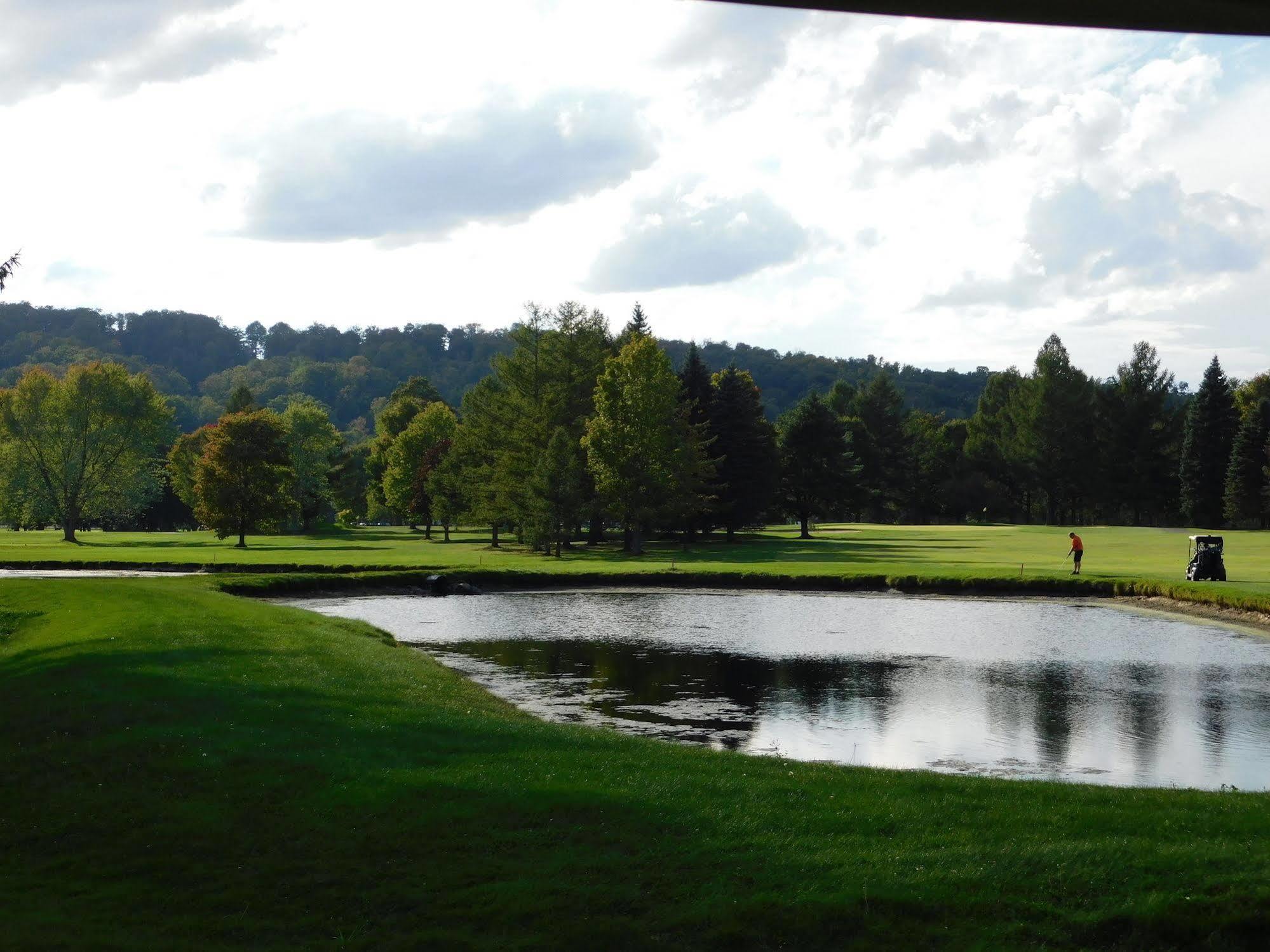 Fairway Suites At The Peak French Creek Kültér fotó